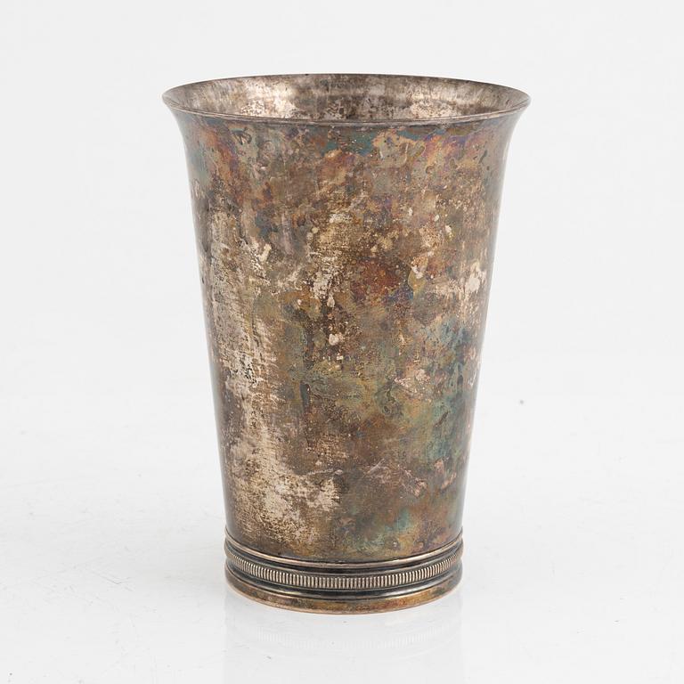 A Swedish sterling silver beaker, mark of Guldsmedsaktiebolaget (GAB), Stockholm 1938.