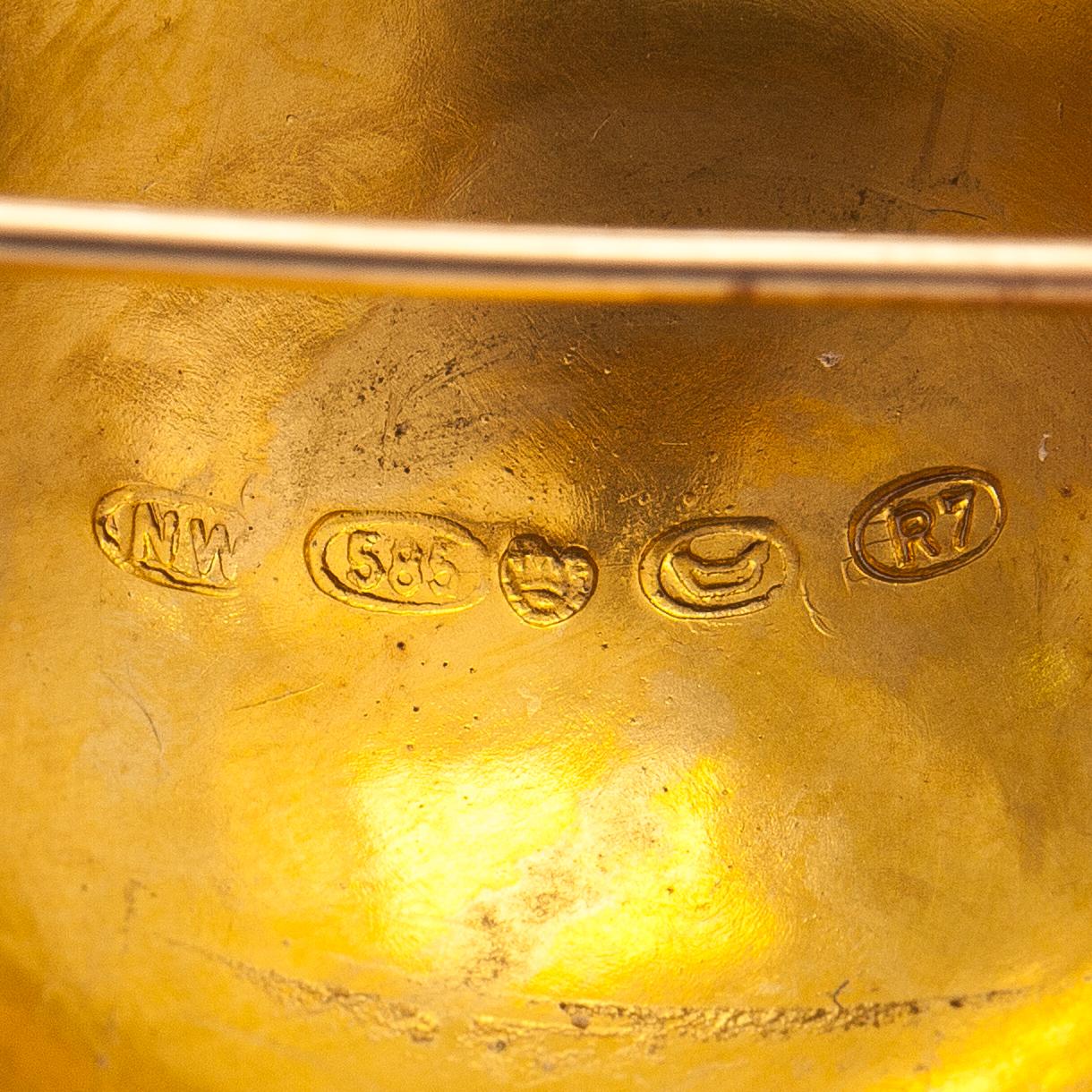 Rintaneula, 14K kultaa. Westerback, Helsinki 1970.