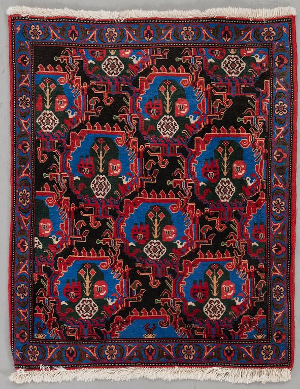 Three carpets Kayseri Hamadan mm.