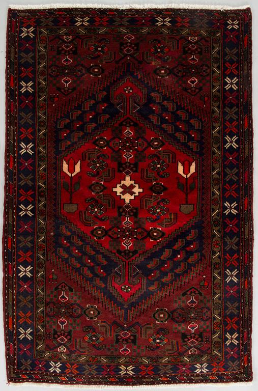 Matto, itämainen, n. 193x127 cm.