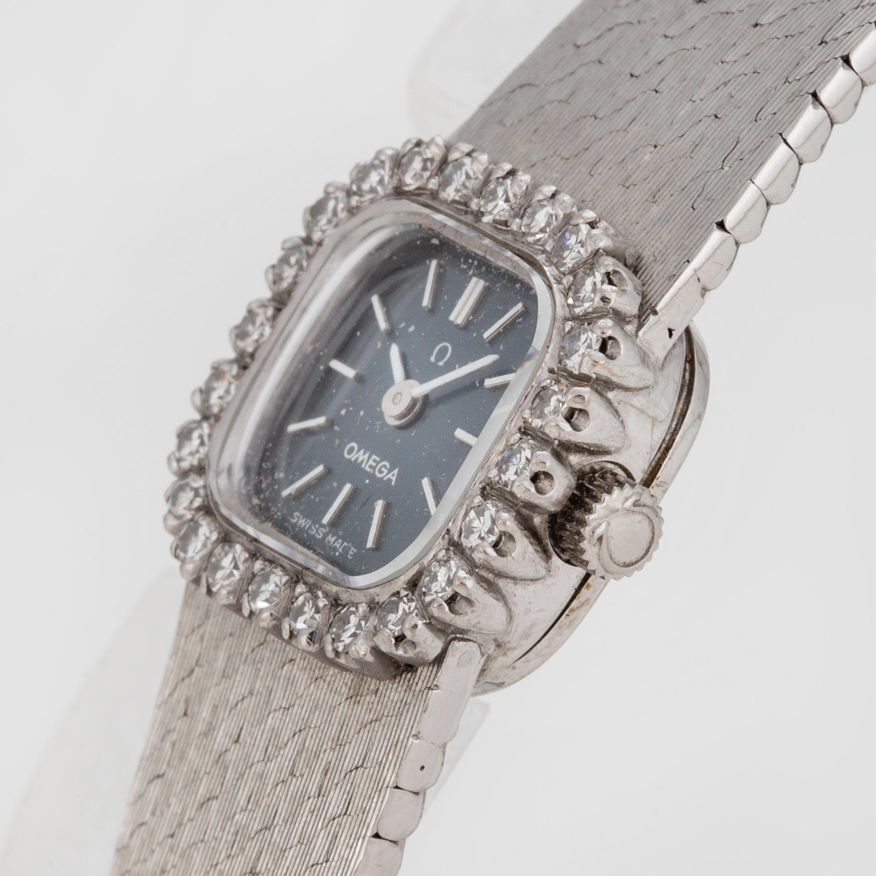 OMEGA, wristwatch, 15 x 15 mm.