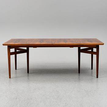 ARNE VODDER, a rosewood veneered dining table from Sibast, Denmark, 1950's/60's.