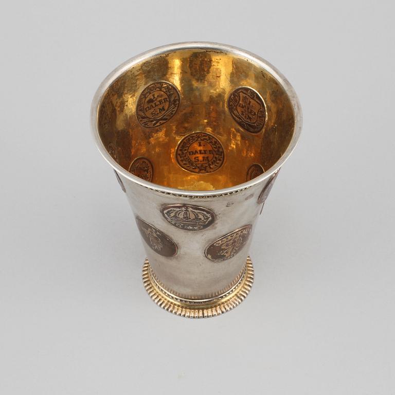 A Swedish 18th century parcel-gilt beaker, marks of Magnus Myrman, Norrköping (1706-1730).