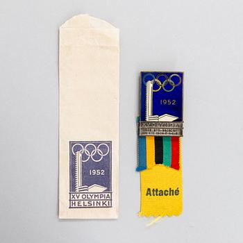 Participant medal, enamelled silver-plated metal. Summer Olympics Helsinki 1952. Finland.