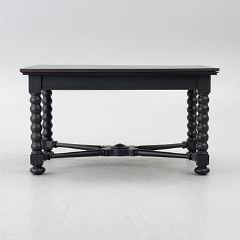 Dining table, first half of the 20th century.