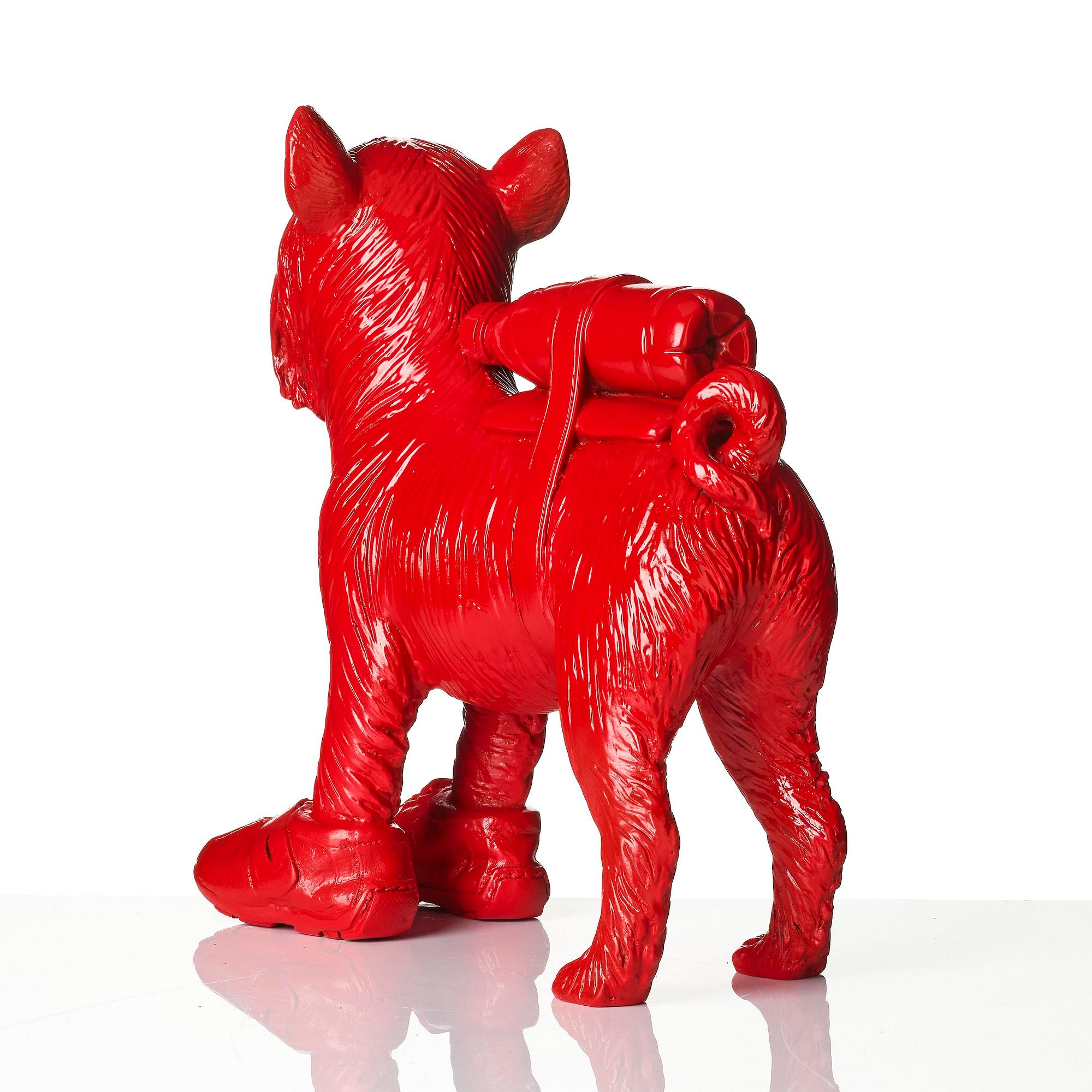 William Sweetlove, "Cloned Griffon Bruxellois with pet bottle"(Red).