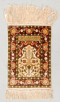 Rug Hereke semi-antique silk with metallic thread approximately 54x38 cm.