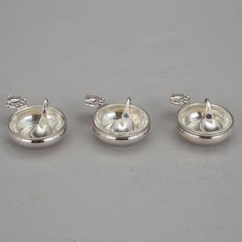 SALTKAR, 3 st, silver, "Konge", Georg Jensen, Danmark. Total silvervikt ca 59 g.