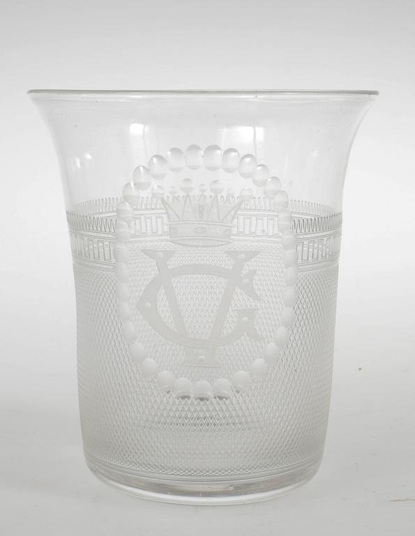 GLAS, 5 st, med kungliga monogram, bland annat Gustav V:s och Viktorias alliansmonogram, 1900-talets början.