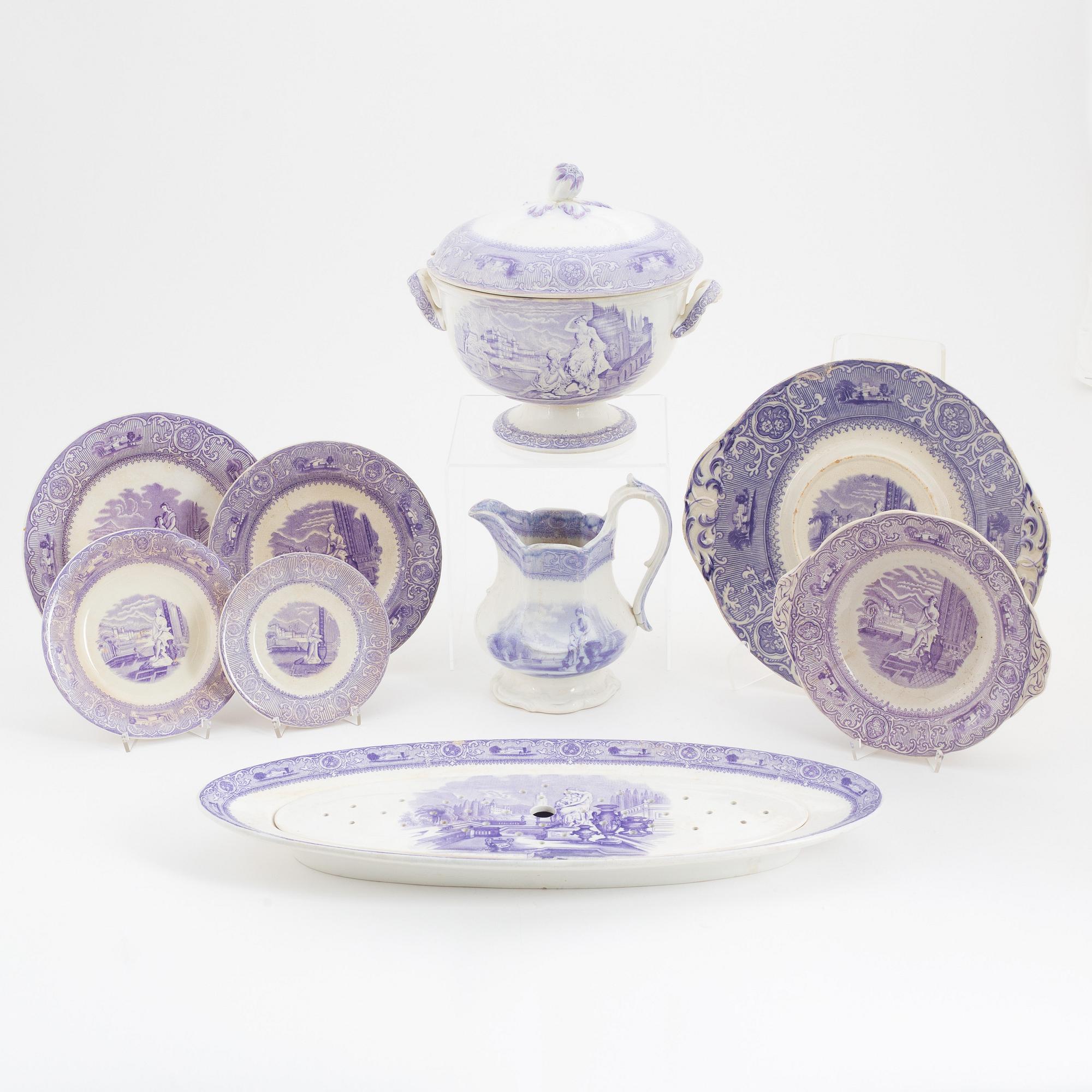 Servis, 122 delar, flintgods, "Carrara", Gustavsberg, i produktion 1860-1908.