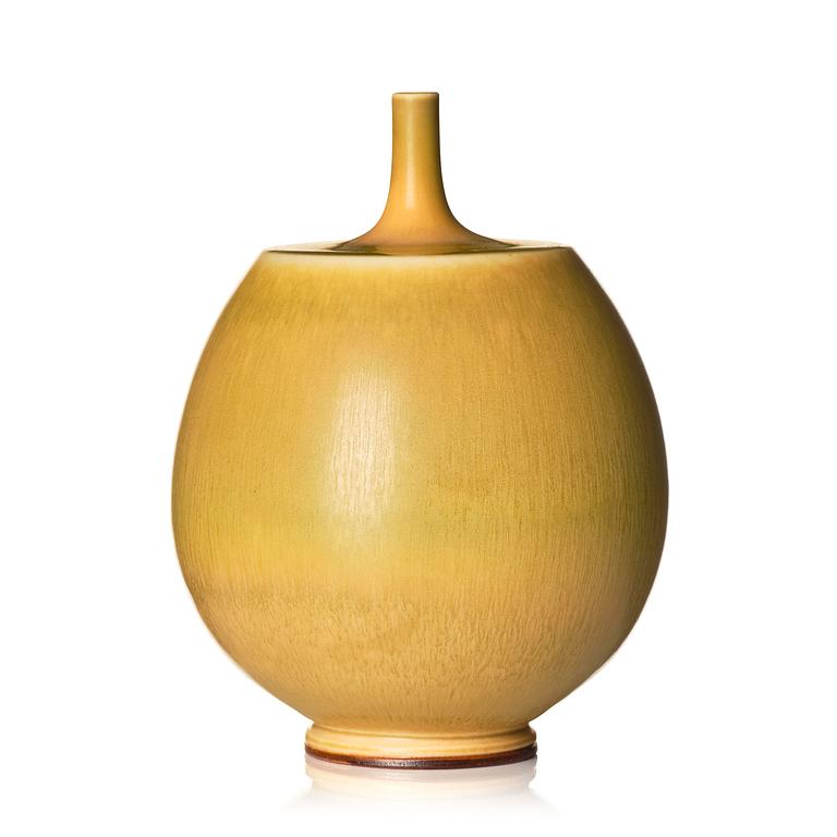 Berndt Friberg, a stoneware vase, Gustavsberg Studio, Sweden 1966.