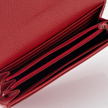 Gucci, wallet.