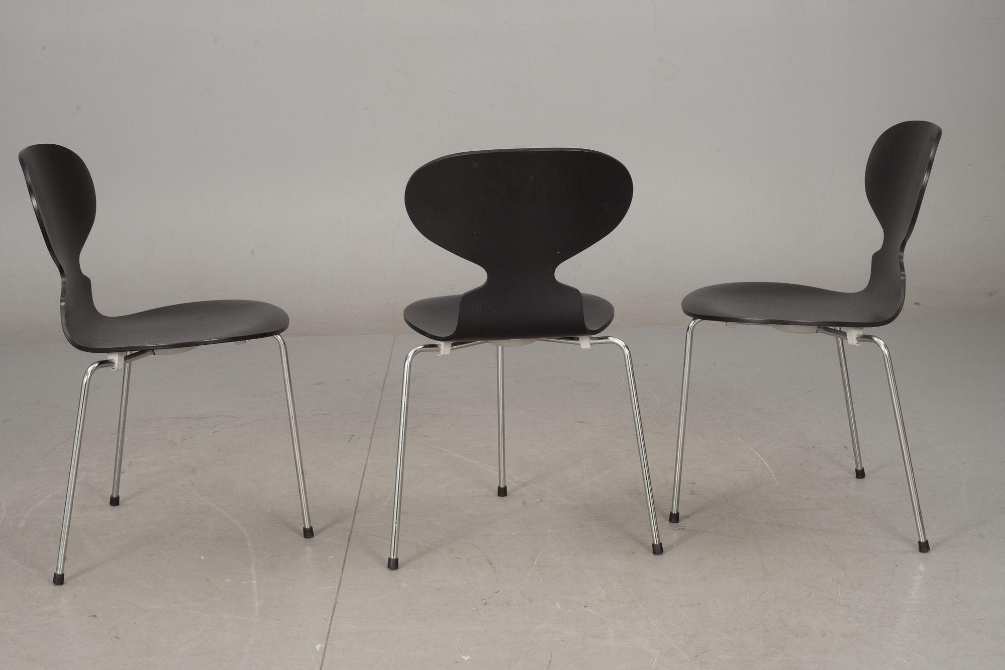 STOLAR, 3 st, "Myran" Arne Jacobsen för Fritz Hansen.