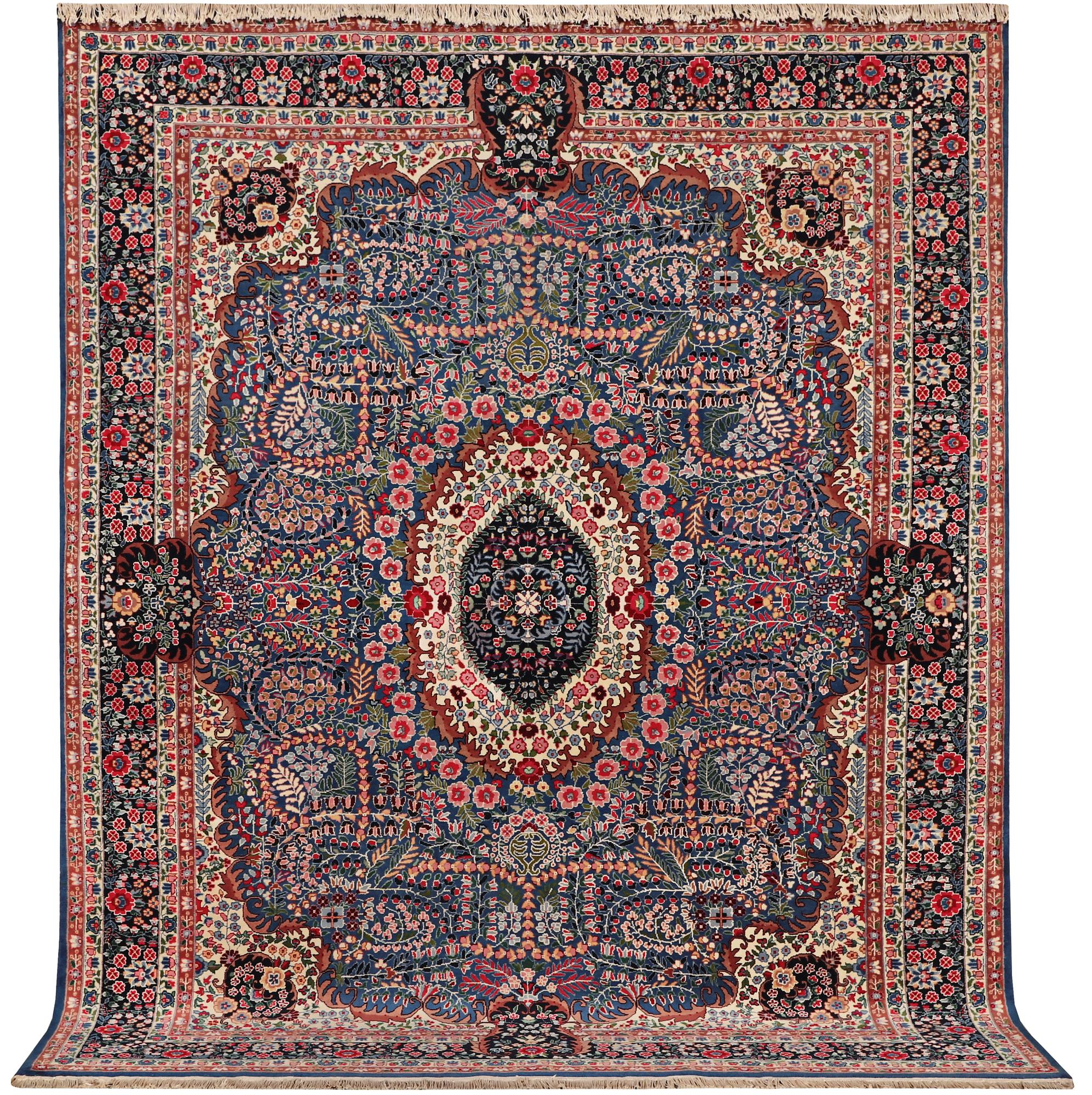 Matta, Kirman Laver, ca 300 x 243 cm.