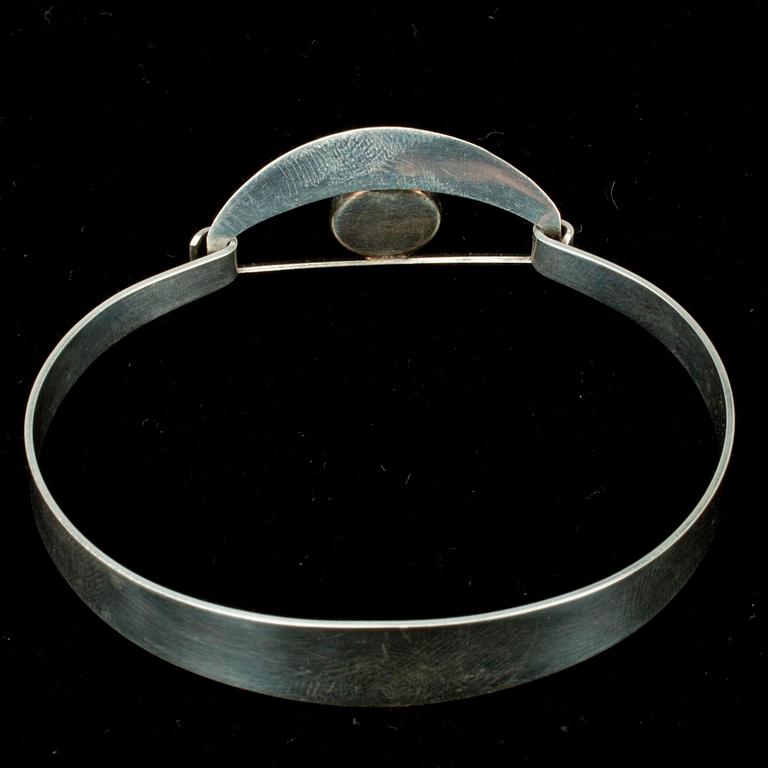 ARMBAND, silver, kattöga, Finland 1960-tal. Vikt 14,5 g.