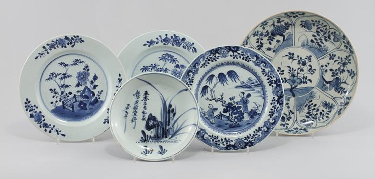 FAT samt TALLRIKAR, 3 st, samt SKÅL, porslin, Kina, 1700/1800-tal.