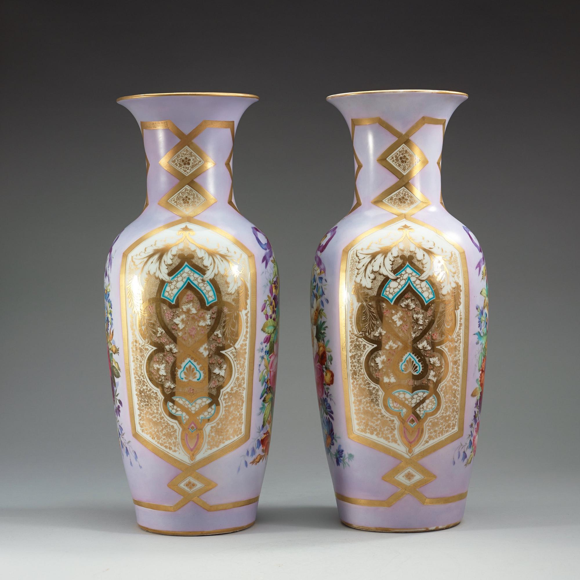 A pair of Russian vases, Attibuted to the Imperial glas & porcelain manufactory, St Petersburg, 19th Century.
