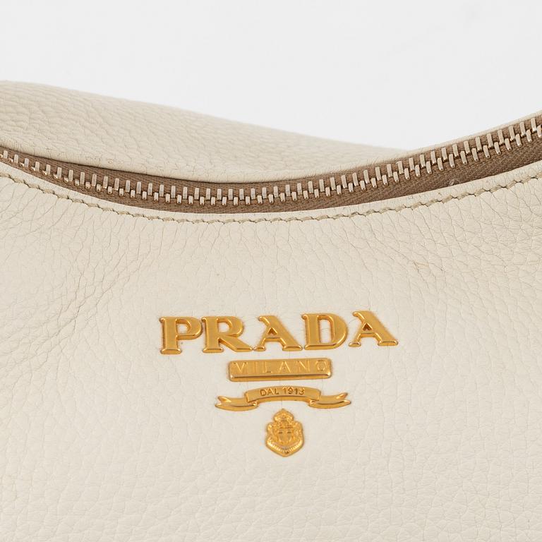 Prada, väska.