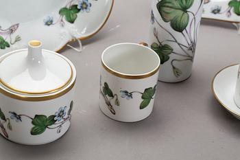 KAFFESERVIS, porslin, 30 delar,  "Anemone Hepatica", Hackefors.