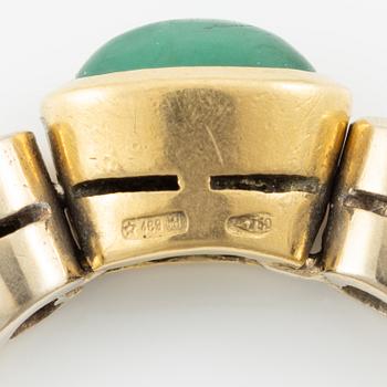 Pomellato, ring, 18K gold with cabochon-cut emerald and brilliant-cut diamonds.