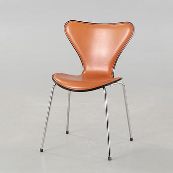 ARNE JACOBSEN, stol, "Sjuan", Fritz Hansen, Danmark.