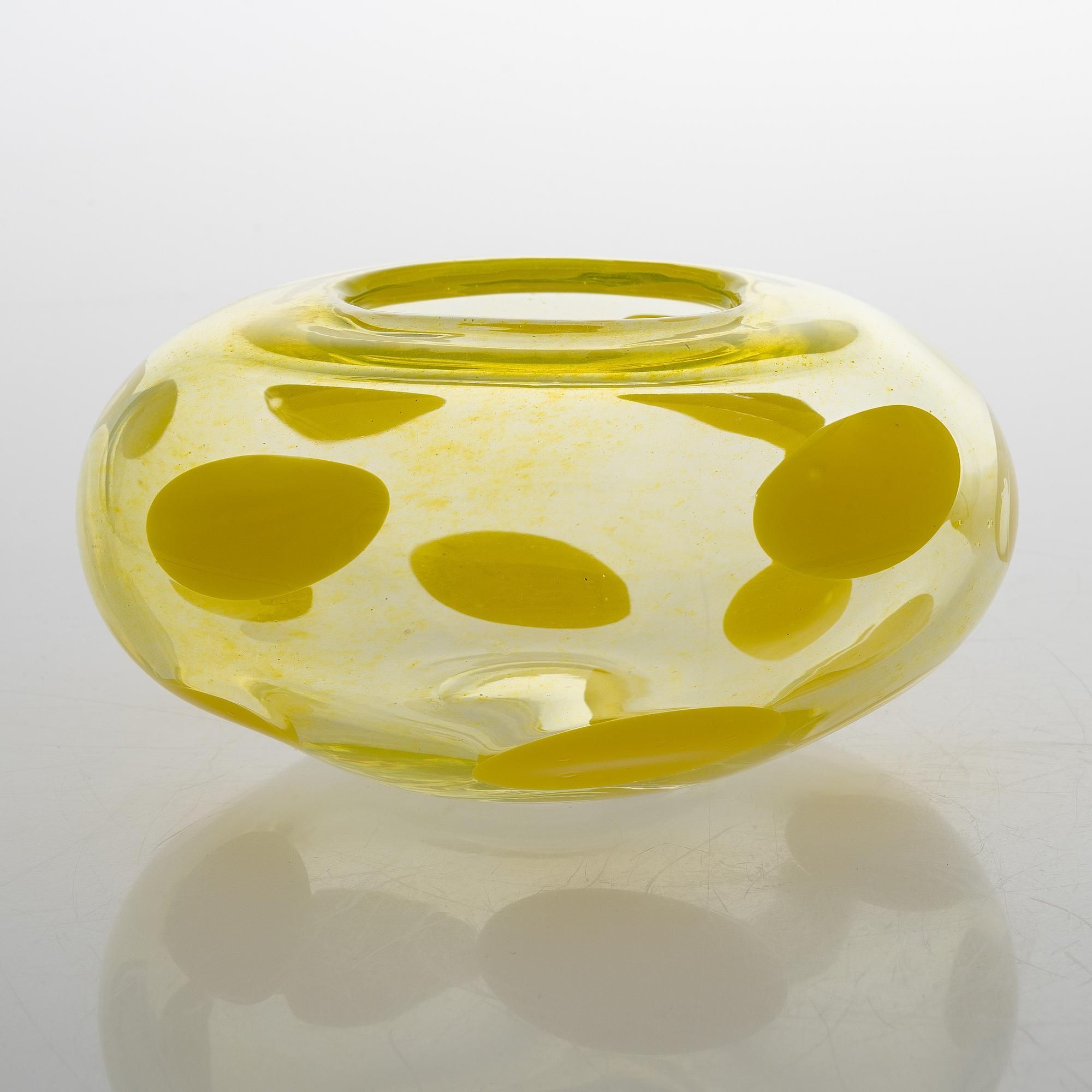 Tiina Nordström, a glass sculpture, signed Tiina Nordström Nuutajärvi 1996.