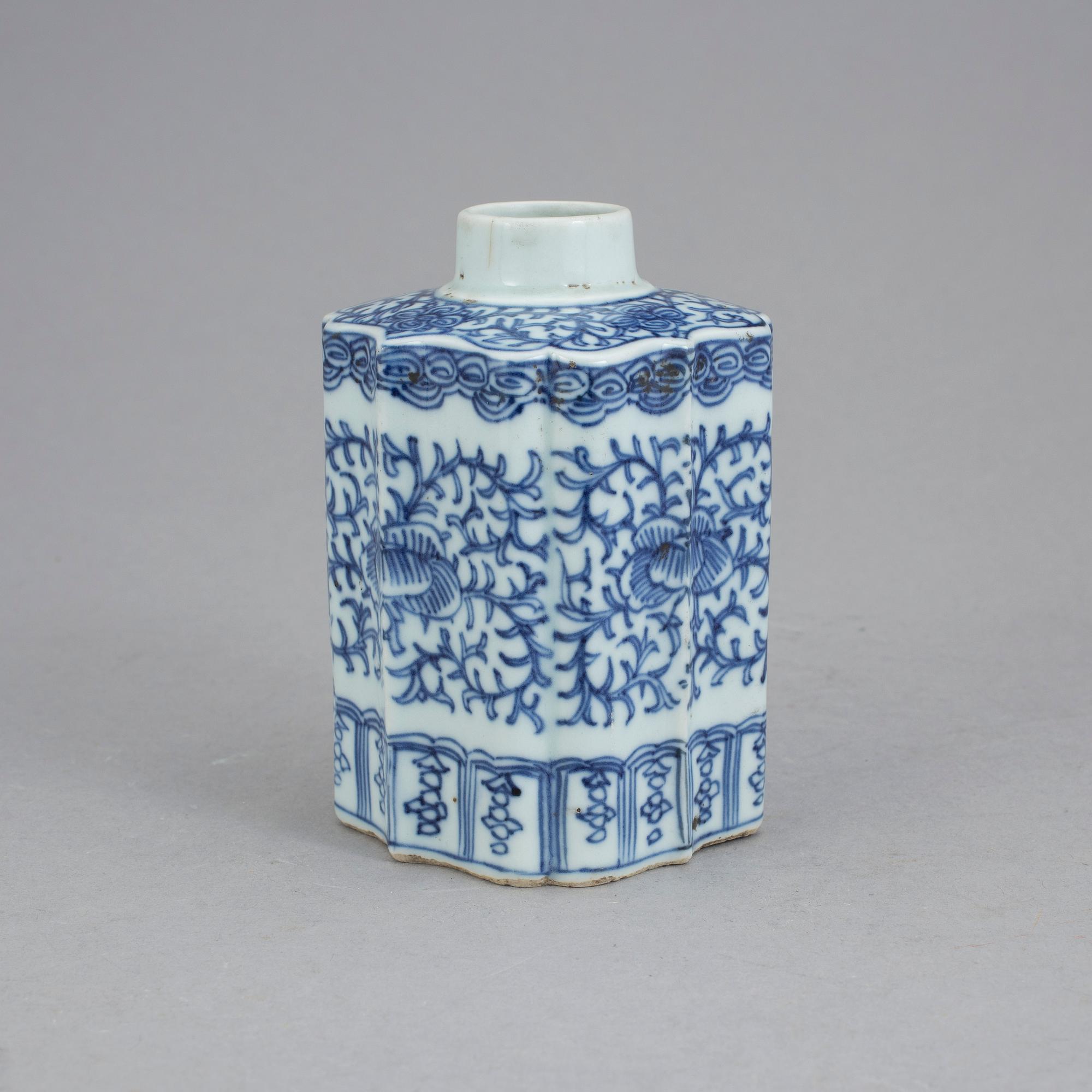 TEDOSA, porslin, Kina, 1800-tal.