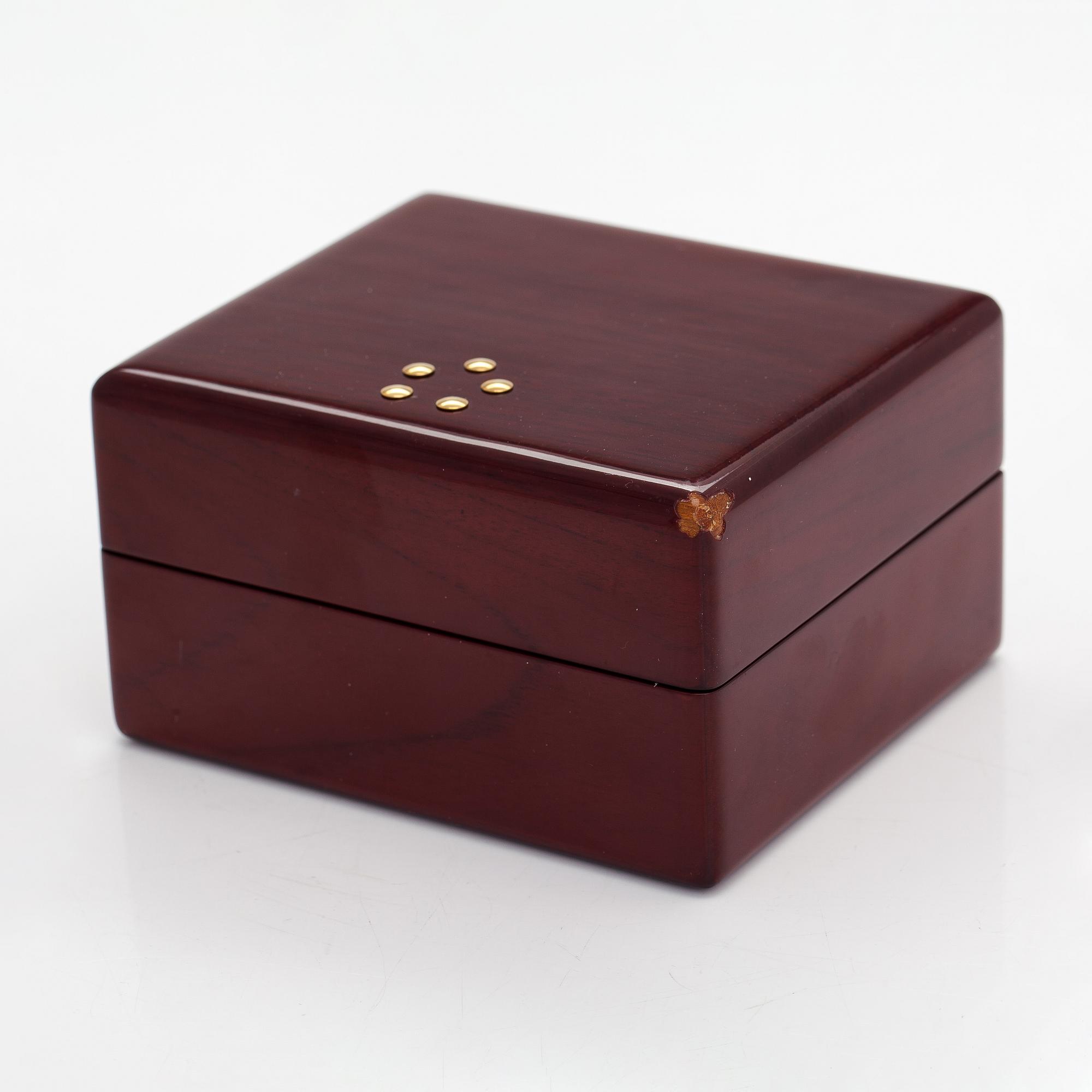 Eterna, Les Historiques, Moophase, wristwatch, 37.5 mm.