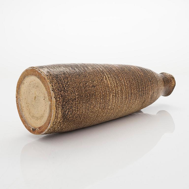 Kyllikki Salmenhaara, a stoneware jug signed KS Arabia.