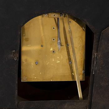 A Gustavian wall clock signed by Jacob Koch (active in Stockholm, 1762-1805).