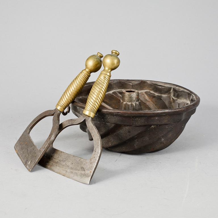 ALADÅBFORM samt KÖTTHACKOR, 2 stycken, 1800-tal.