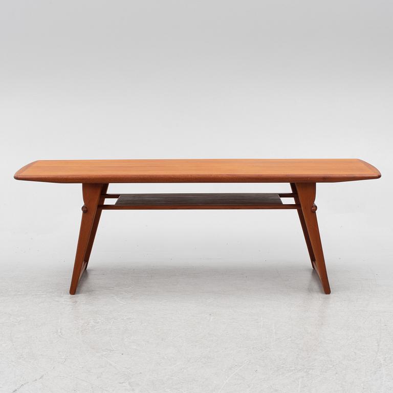 A 1950s/60s coffee table.