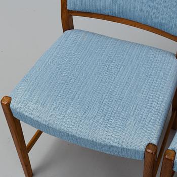 MATBORD SAMT STOLAR, 5 delar, Skaraborgs möbelindustri AB, Tibro. 2 iläggskivor medföljer.