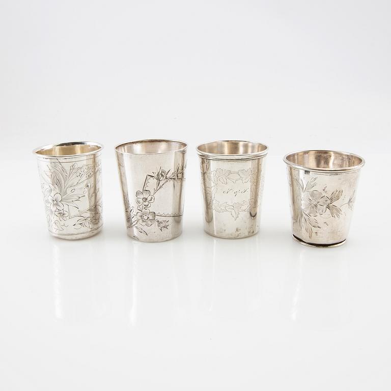 A collection of cups 14 pcs silver 18th/19th century.