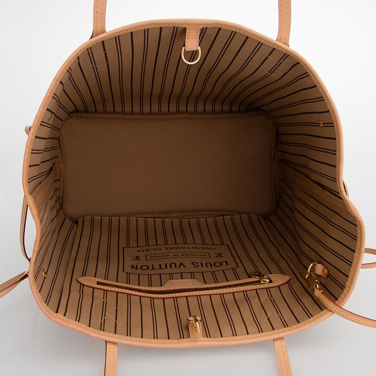 LOUIS VUITTON, 'Neverfull MM Monogram Bag'.