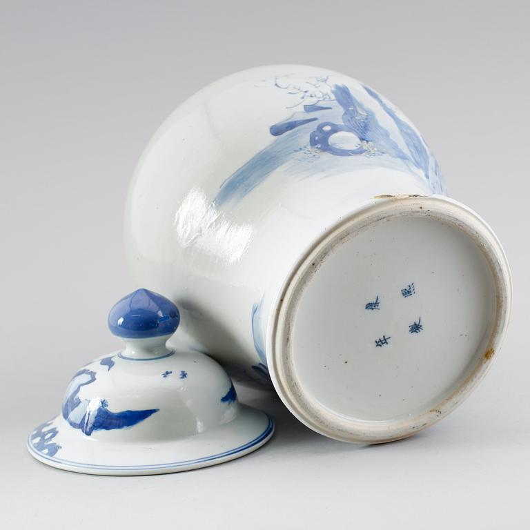 LOCKURNA, porslin, Kina.