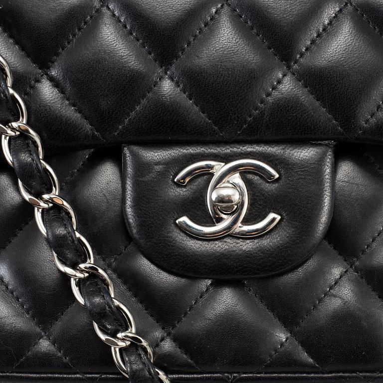 CHANEL, "Jumbo Double Flap Bag", 2010-2011.