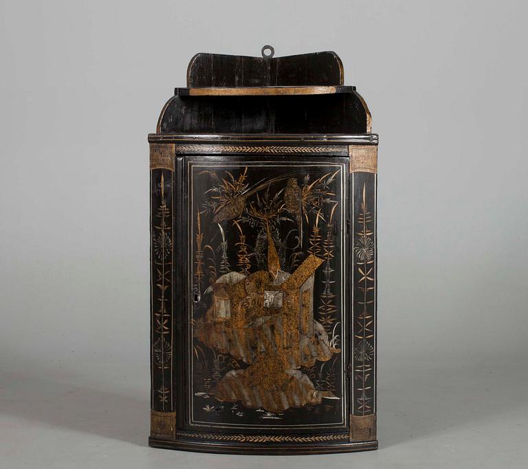 HÖRNSKÅP, rokoko, 1700-tal.