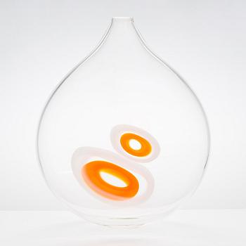 Ann Wåhlström, A glass vase 'Lollipop VII', Tacoma glass blowing studio, Seattle USA. Signed Ann Wåhlström VIII MoG 2005.