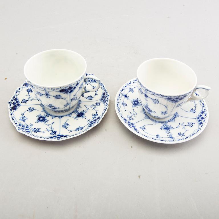 A Royal Copenhagen Musselmalet 74 pcs porcelain service alter part of the 20th century.