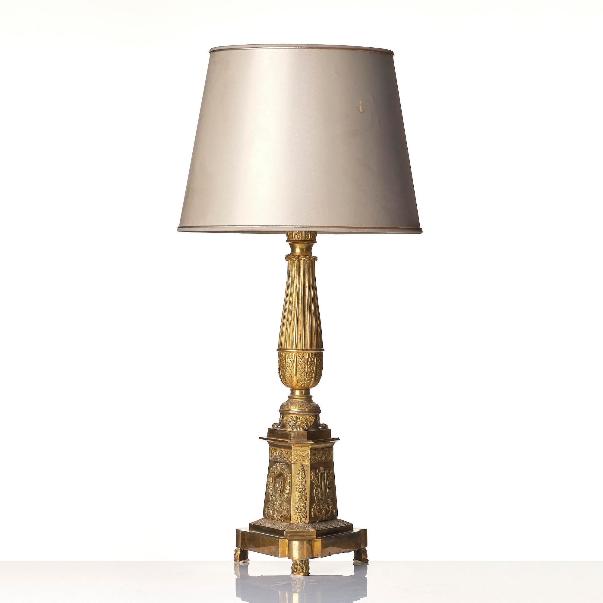 A Russian Empire ormolu lamp, ca 1830's.