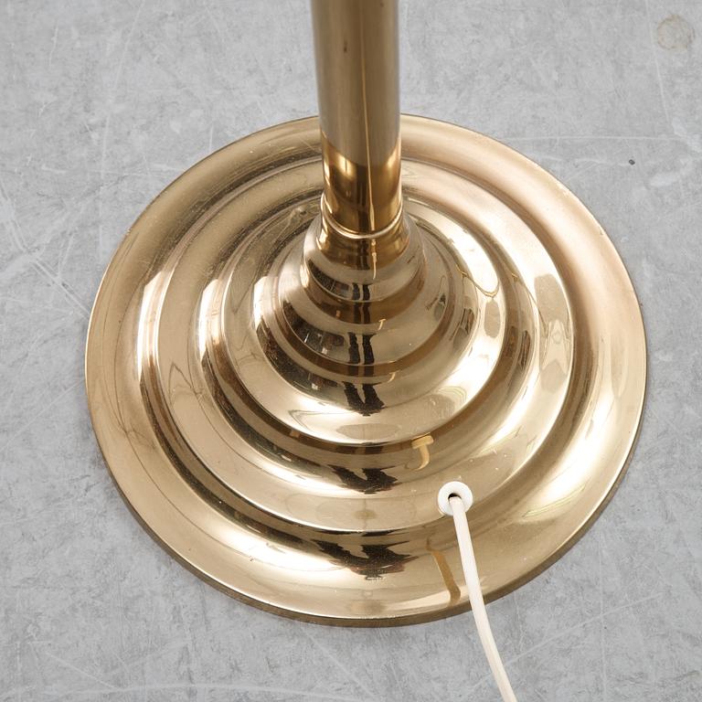 Bergboms, a pair of model 'G-024' brass floor lamps. Second half of the 20th century.