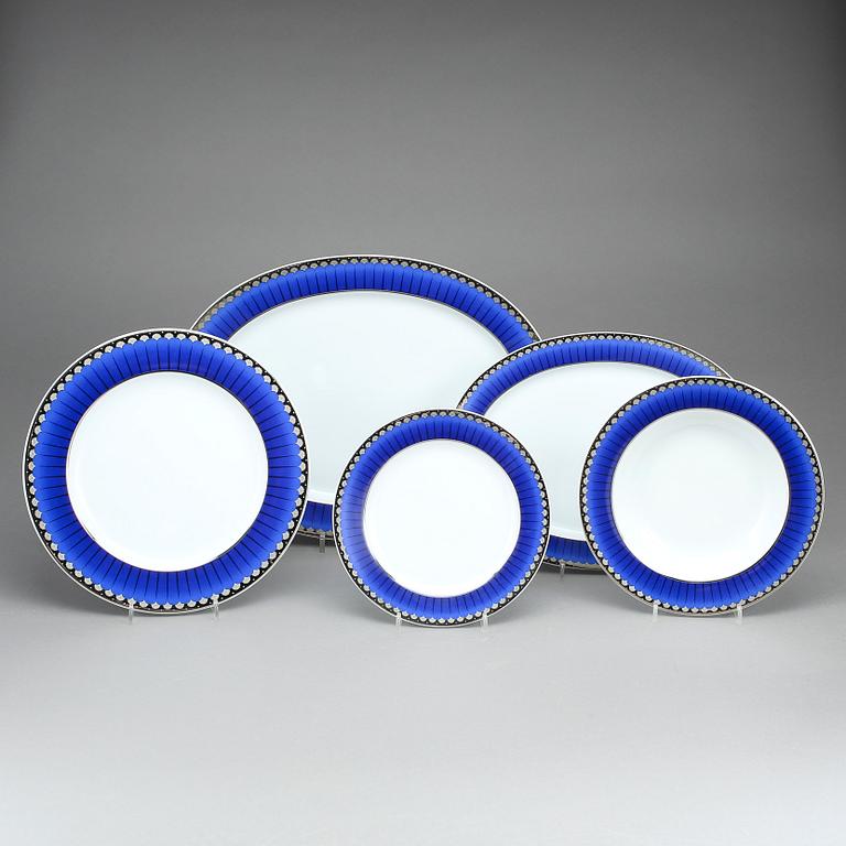 SERVISDELAR, 42 st, porslin. "Christineholm" eller "Marianne Royal Blue", Millenium, design Sigvard Bernadotte, 2000.