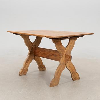 Gateleg table late 19th/early 20th century.