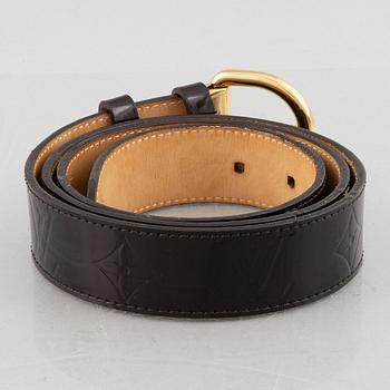 Louis Vuitton, a belt, size 90/30, 2009.