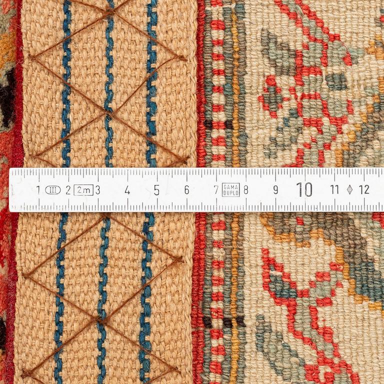 Matta, antik Agra, 250 x 181 cm.