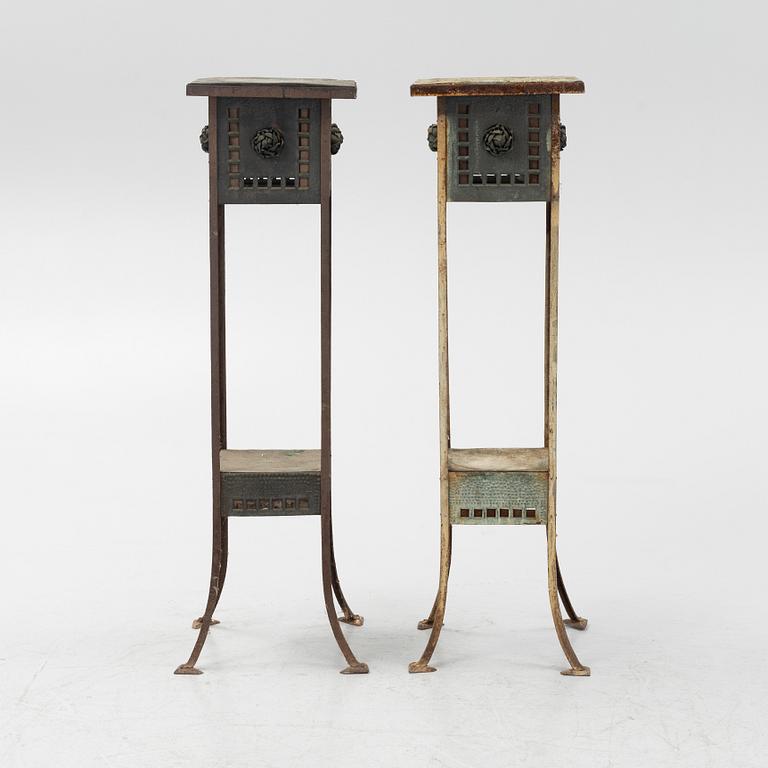 Piedestaler, ett par, jugend, Österrike-Ungern, 1900-talets början.