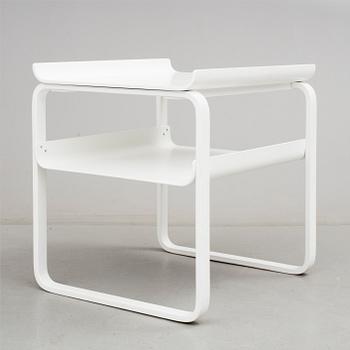 BORD, modell 75, Alvar Aalto, Artek 2000-tal.