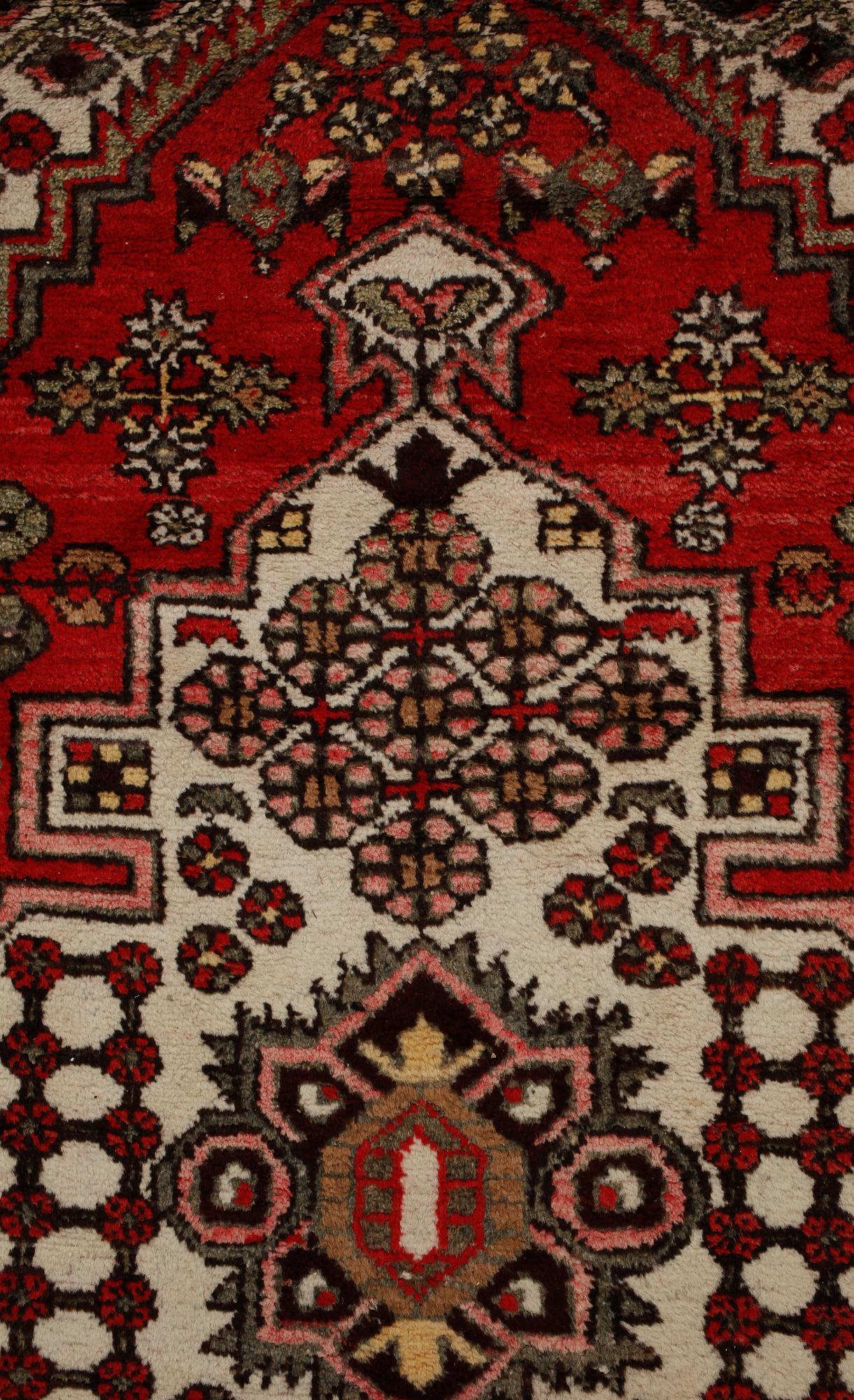 MATTA, Hamadan, old, 190x125 cm.
