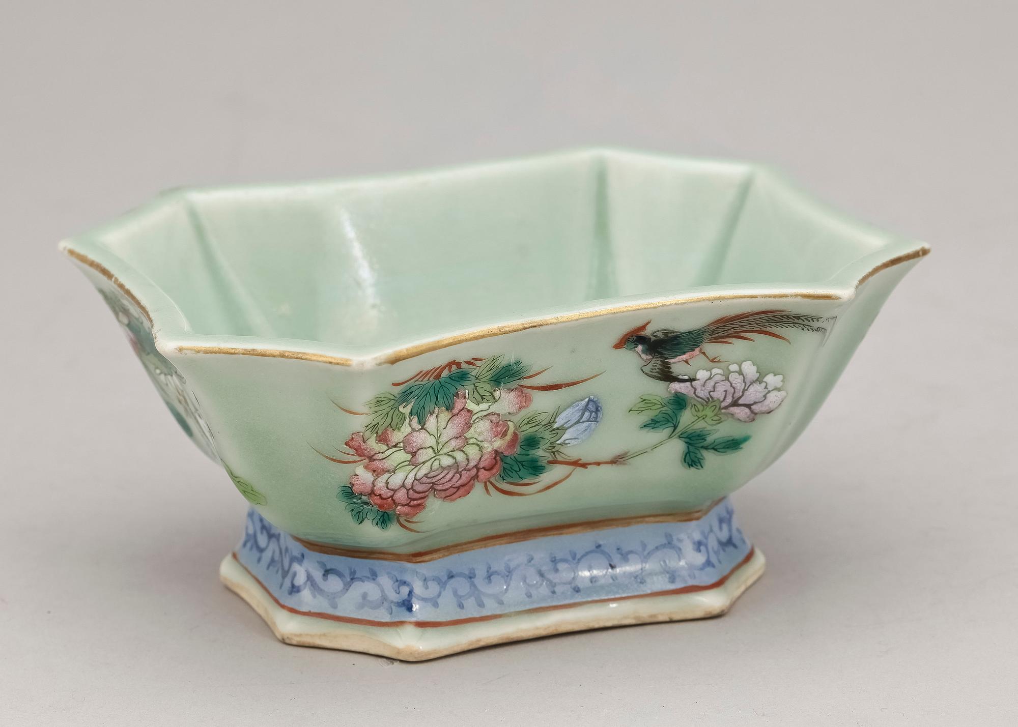 SKÅL, porslin, Kina 1900-tal.